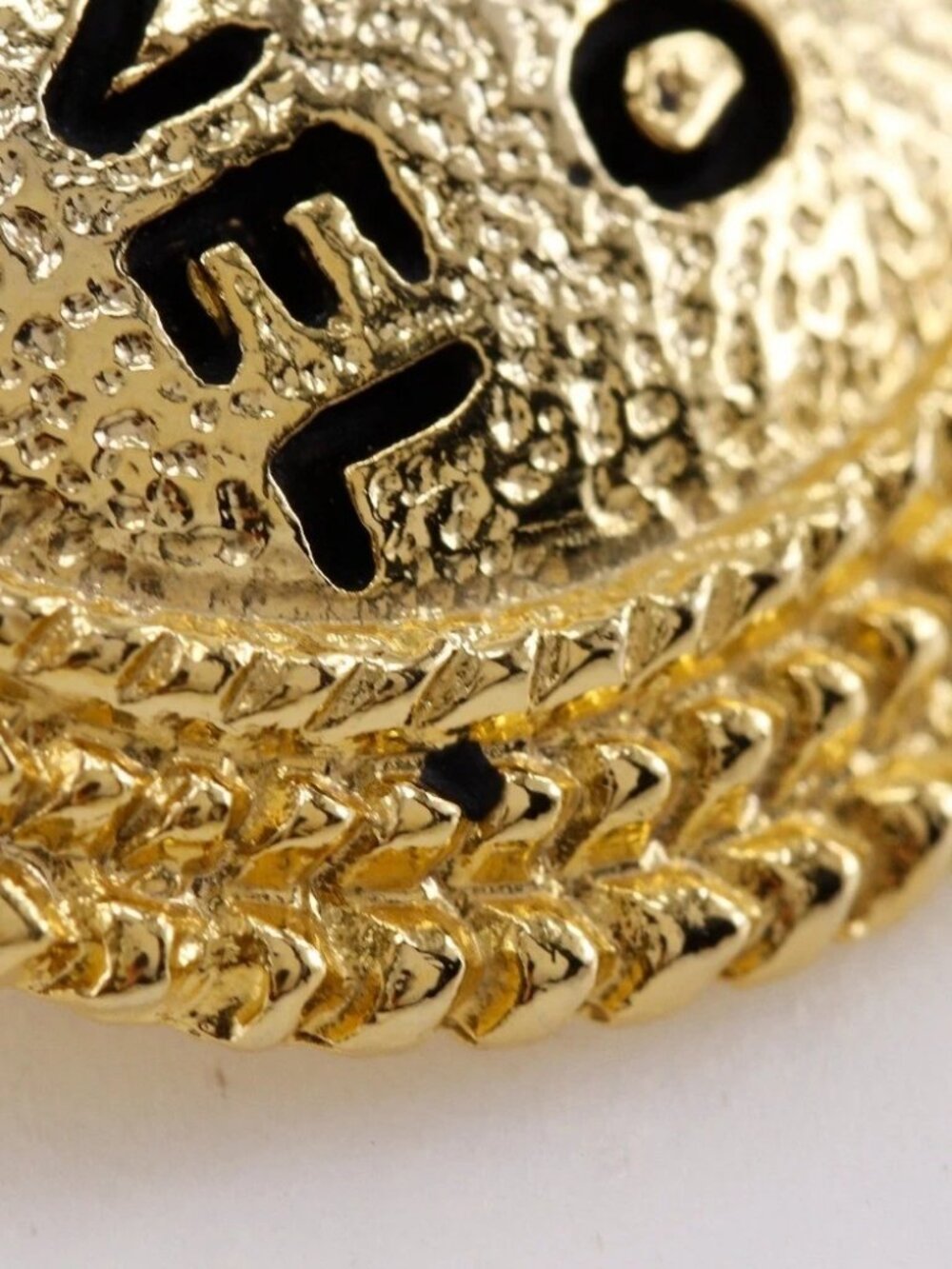 CHANEL COCO CHANEL Earring vintage Plated Gold 18.6g Women - Picture 6 of 9